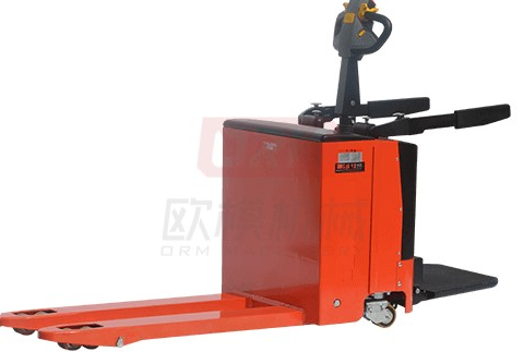 重庆电动叉车如何加水及噪音的由来