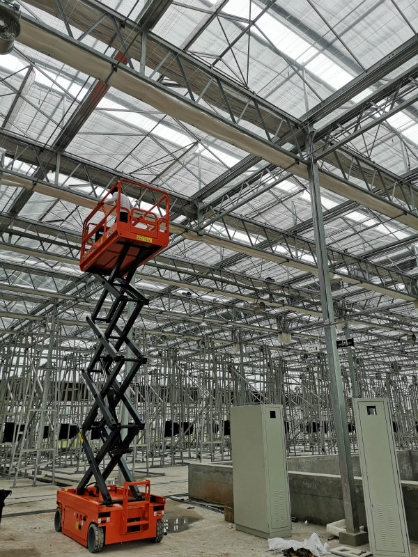 重庆升降平台雨天行驶需注意事项